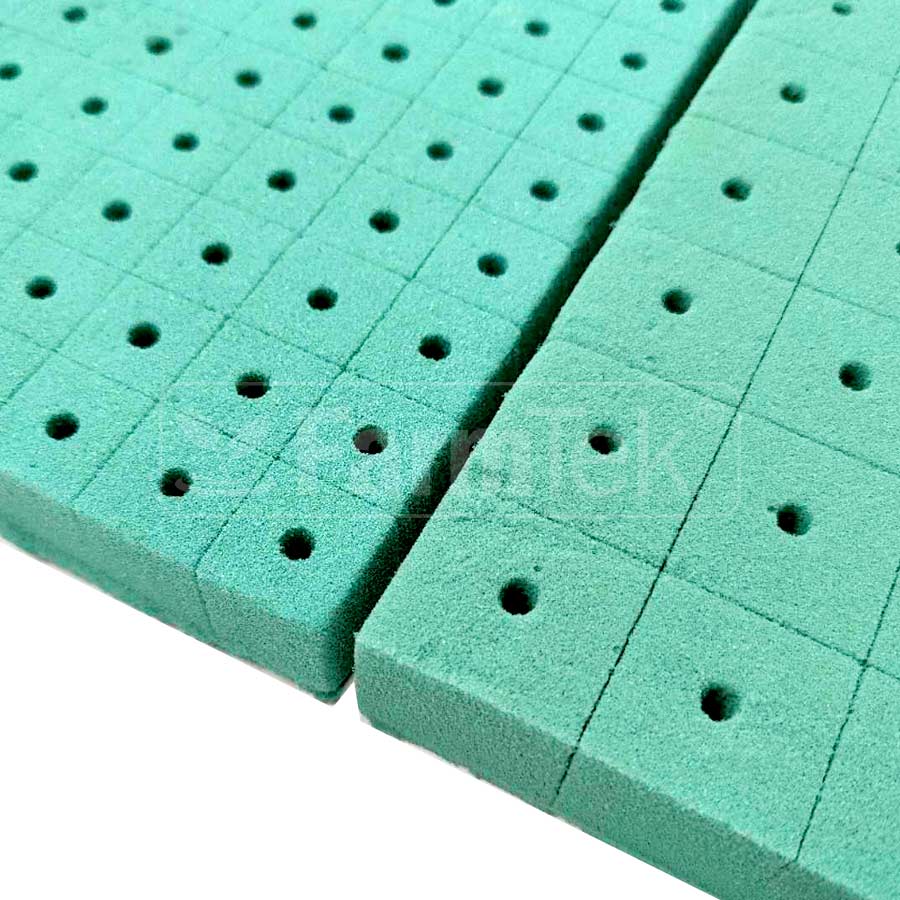 Farmtek AquaCube Seedling Plug 25x25x35mm Germination Starter Cubes (2,400 cubes/12 Sheets/1 Box @ $0.05/cube)