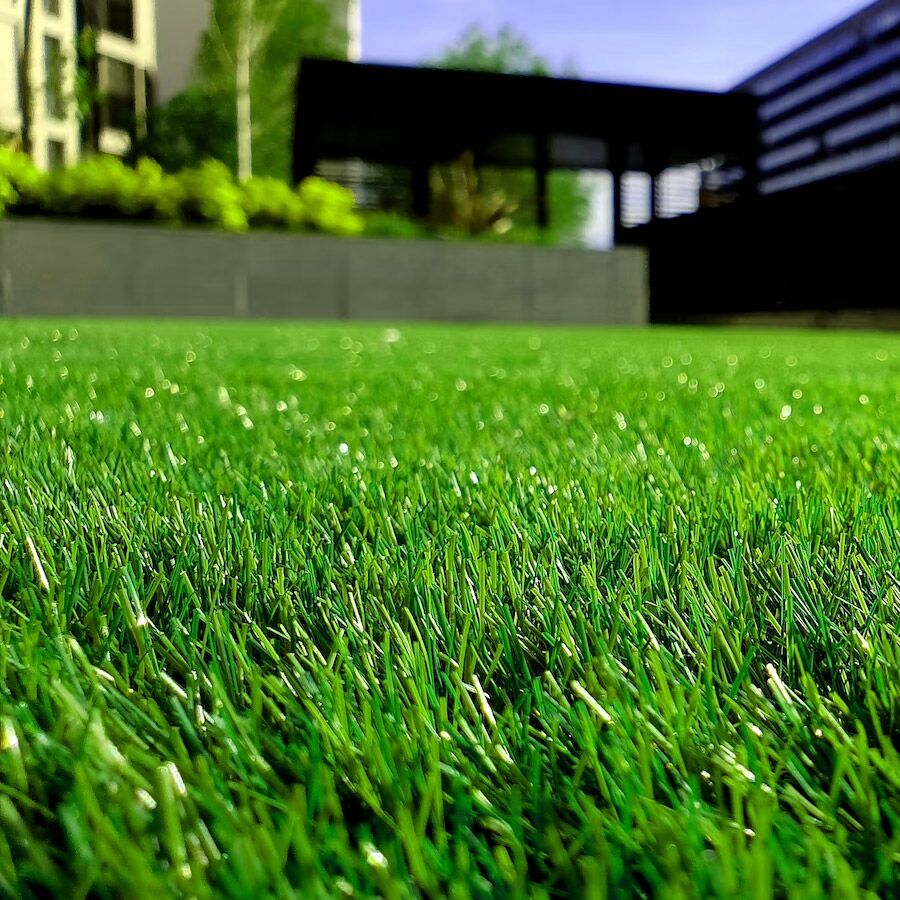 Lawn Fertilizer Commercial Grade NPK 30-10-10 Trace Elements 100% Soluble 4.5kg