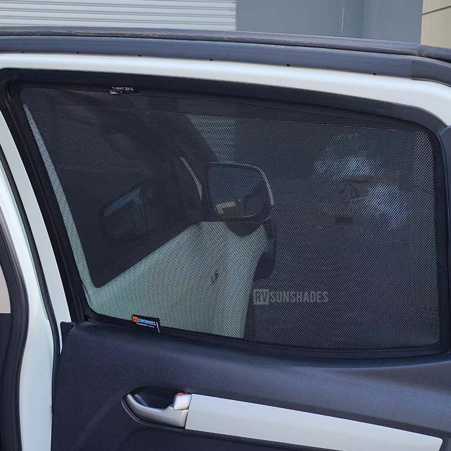 ISUZU D-MAX Window Sun Shade Dual Cab RT 2012-2020 [Rear Door]