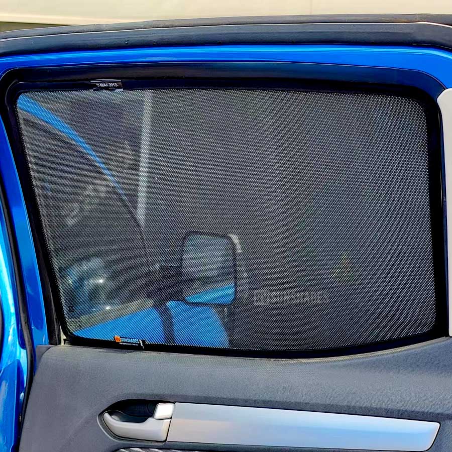 ISUZU D-MAX Window Sun Shade Dual Cab RT 2012-2020 [Rear Door]