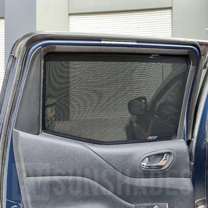 Nissan Navara D23/NP300 Sun Shade Dual Cab 2015-now [Rear Door]