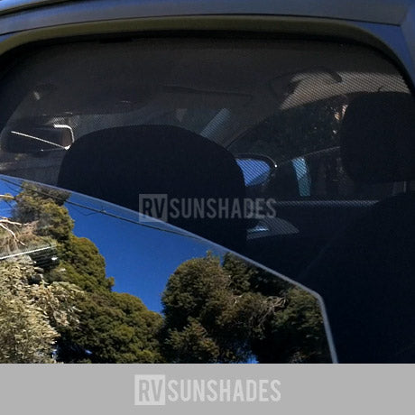 FIAT Fullback Sun Shade 2015-Present [Rear Door]